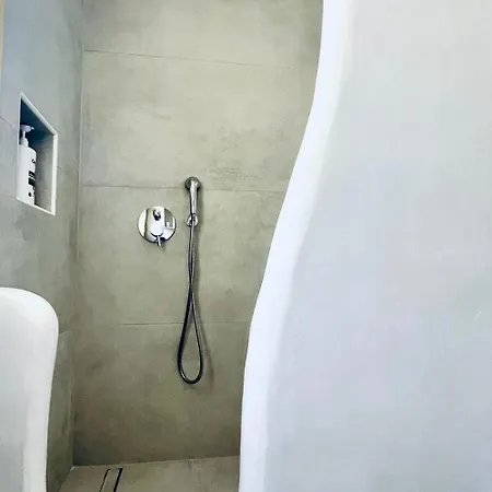 Aegli Deluxe Apartment